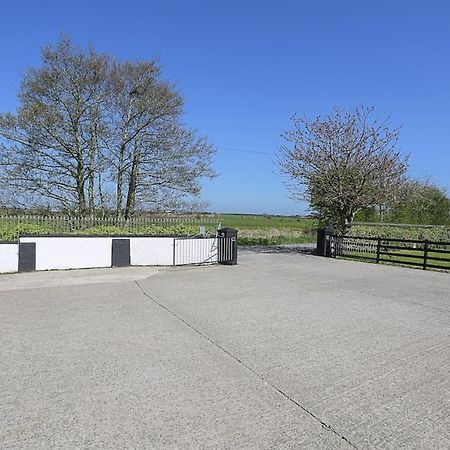 Briglane Cottage Kirkistown Bagian luar foto