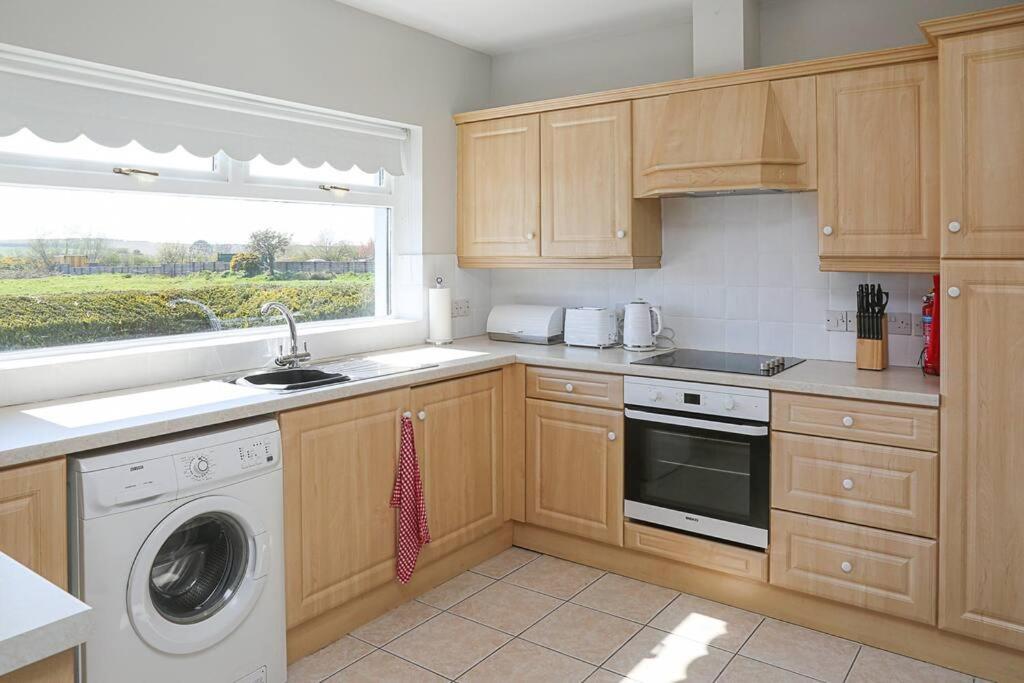 Briglane Cottage Kirkistown Bagian luar foto
